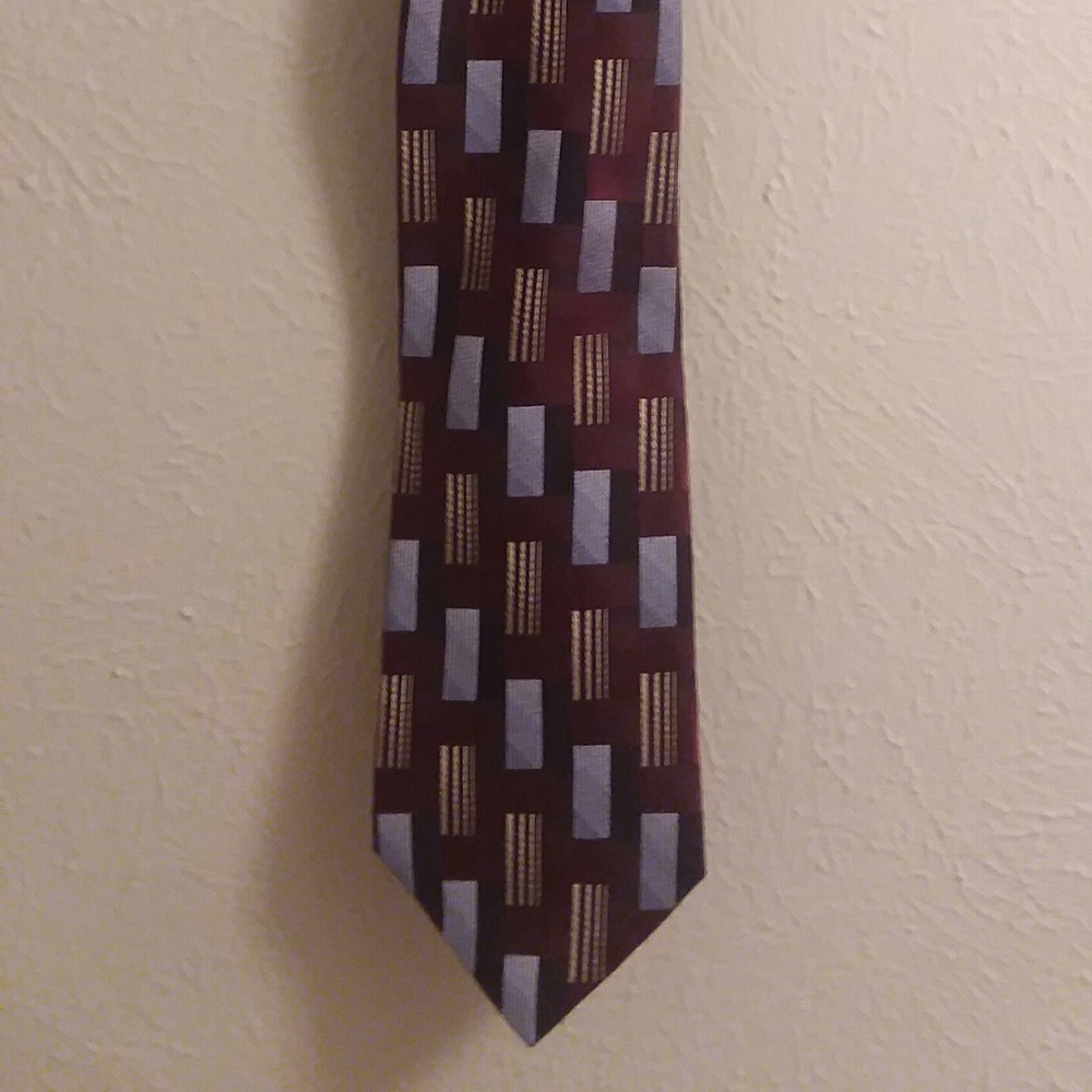 Mens Tie. Never Worn
